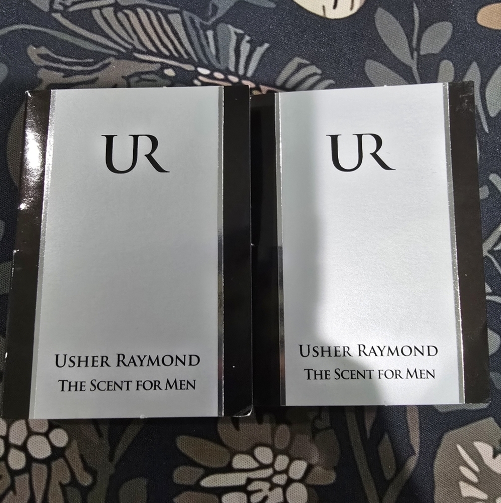 UR for Men by Usher Raymond Scent For Men Travel Sample 2 EDT Sprays NEW